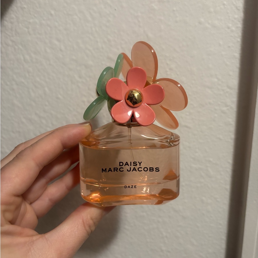 Marc Jacobs Daisy Daze Perfume